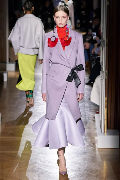 Look 26